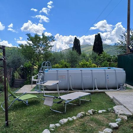 La Casa Sul Farfa Lägenhet Bocchignano Exteriör bild